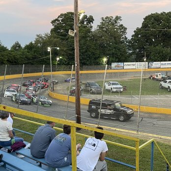 Wake County Speedway - Race Tracks Near Me - Raleigh, North Carolina