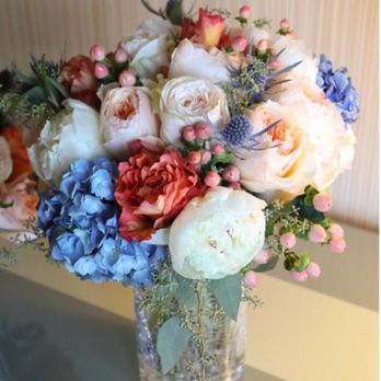 Cristina's Flowers - Florists Near Me - Long Beach, California