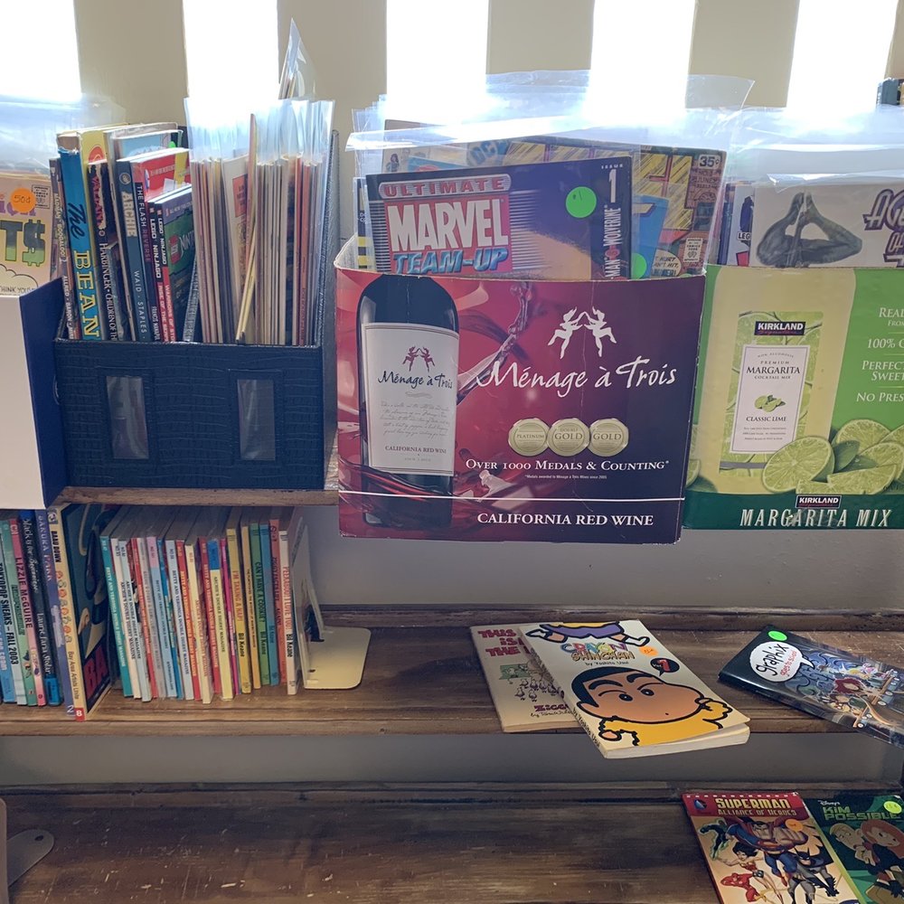 Hawaii Kai Community Bookstore - Comics - Bookstores Near Me - Honolulu, Hawaii Hawaii Kai Community Bookstore - Comics - Bookstores Near Me - Honolulu, Hawaii