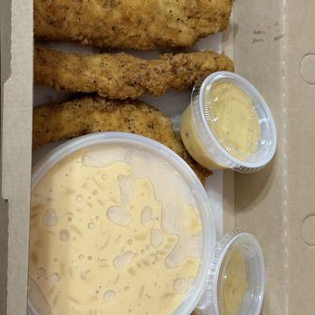 Strip's Chicken - Chicken strips and Mac and Cheese - Breweries Near Me - Lenexa, Kansas Strip's Chicken - Chicken strips and Mac and Cheese - Breweries Near Me - Lenexa, Kansas