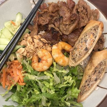 VinBun Vietnamese Bistro - Vietnamese Near Me - Middletown, Kentucky VinBun Vietnamese Bistro - Vietnamese Near Me - Middletown, Kentucky