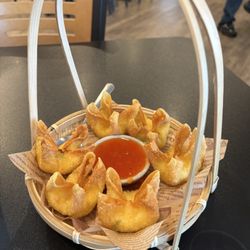 Bangkok Station - Crab Rangoon 6pc