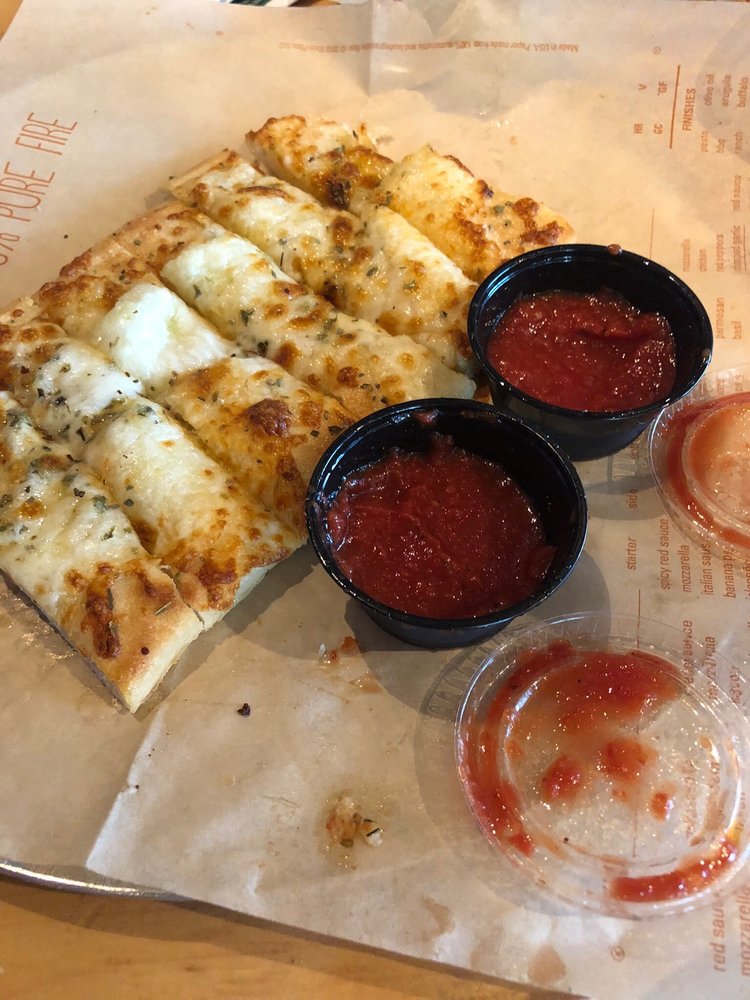 Blaze Pizza Logo