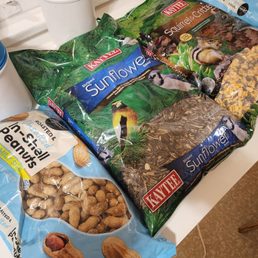Critter food. Peanuts from Safeway. Critter food. Peanuts from Safeway.