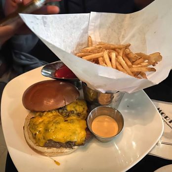 Morton's The Steakhouse - Prime cheeseburger and Parmesan Truffle Matchstick Fries - Steakhouses Near Me - Honolulu, Hawaii Morton's The Steakhouse - Prime cheeseburger and Parmesan Truffle Matchstick Fries - Steakhouses Near Me - Honolulu, Hawaii