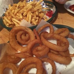 Mandys Bar & Grill - Mountain of Onion Rings, Sea of Fries