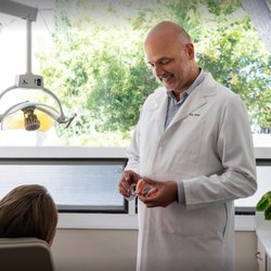 Bryant St Dental