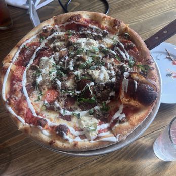 Grace Pizza and Shakes - The supreme grace - Pizza Near Me - Houston, Texas