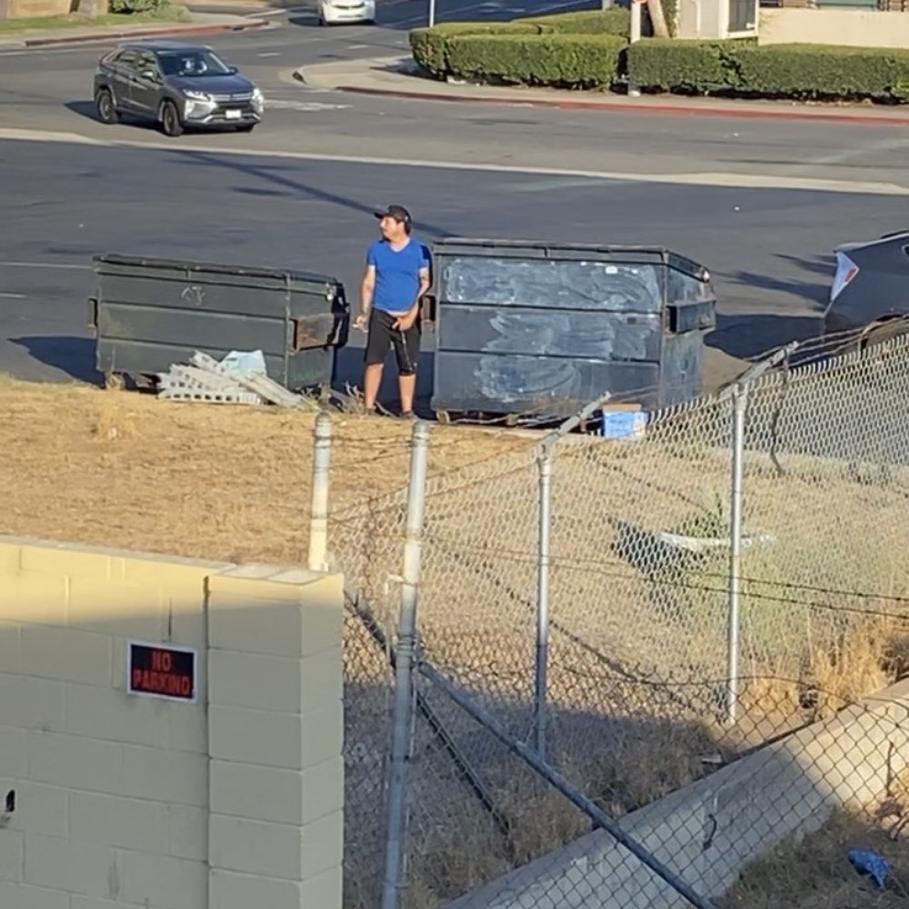 Korner Market - Drunk guy pissing In front of my apartment - Grocery Near Me - Escondido, California