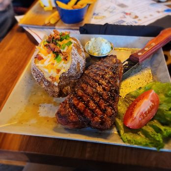 Horizon 76 - NY strip and baked potato - New American Near Me - Keller, Texas Horizon 76 - NY strip and baked potato - New American Near Me - Keller, Texas