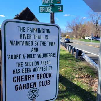 Farmington River Trail - Hiking Near Me