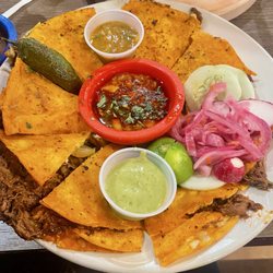 Habanero Mexican Grill - Pizza Birria