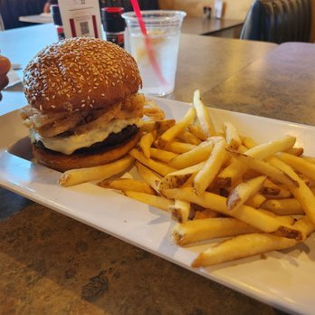 Scotty P's - Hatch Green Chili Burger - Burgers Near Me - Frisco, Texas