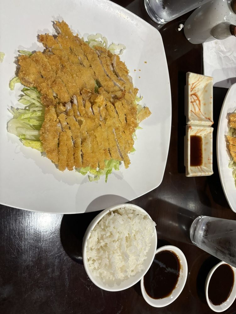OSAKA SUSHI Updated September 2024 104 Photos & 126 Reviews 140 N