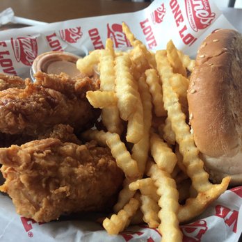 Raising Cane's Chicken Fingers - Fast Food Near Me - Rowlett, Texas Raising Cane's Chicken Fingers - Fast Food Near Me - Rowlett, Texas