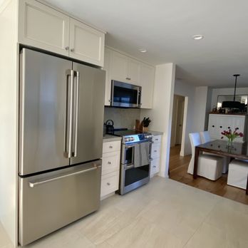 Gary Faith Construction - a kitchen with stainless steel appliances - General Contractors Near Me - San Diego, California Gary Faith Construction - a kitchen with stainless steel appliances - General Contractors Near Me - San Diego, California