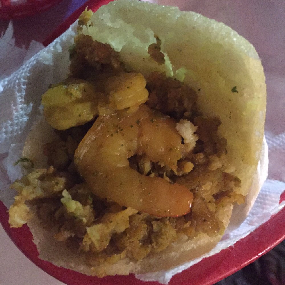 Los Chamos Arepas - Shrimp arepa - Venezuelan Near Me - Carolina, Puerto Rico Los Chamos Arepas - Shrimp arepa - Venezuelan Near Me - Carolina, Puerto Rico