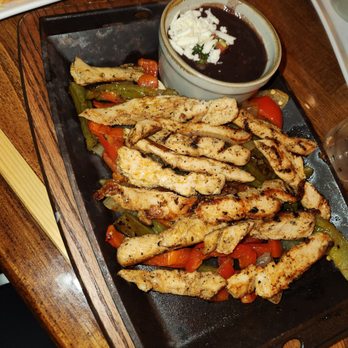 El Milagro Azteca - Chicken fajitas - obviously a perfect decision - Mexican Near Me - St. Louis, Missouri El Milagro Azteca - Chicken fajitas - obviously a perfect decision - Mexican Near Me - St. Louis, Missouri