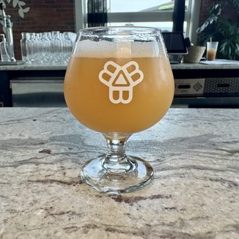 Bissell Brothers - "Swish" (Double New England IPA) - Breweries Near Me - Portland, Maine Bissell Brothers - "Swish" (Double New England IPA) - Breweries Near Me - Portland, Maine