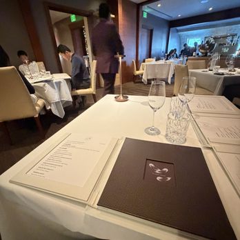Plumed Horse - Main dining room - French Near Me - Saratoga, California Plumed Horse - Main dining room - French Near Me - Saratoga, California