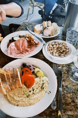 La Buvette Wine & Grocery by null