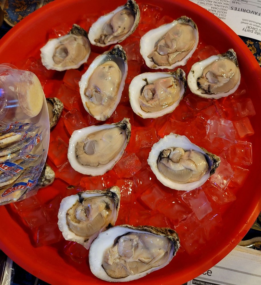 Social spots from Skipper's Smokehouse