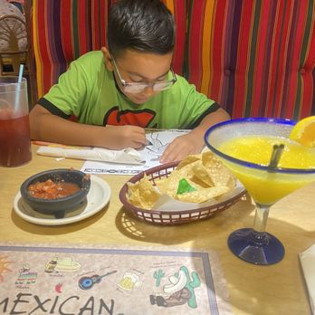 Kings Inn San Diego - The Amigos spot was really good too! Their tacos were my go-to & mango Margarita! - San Diego, CA
