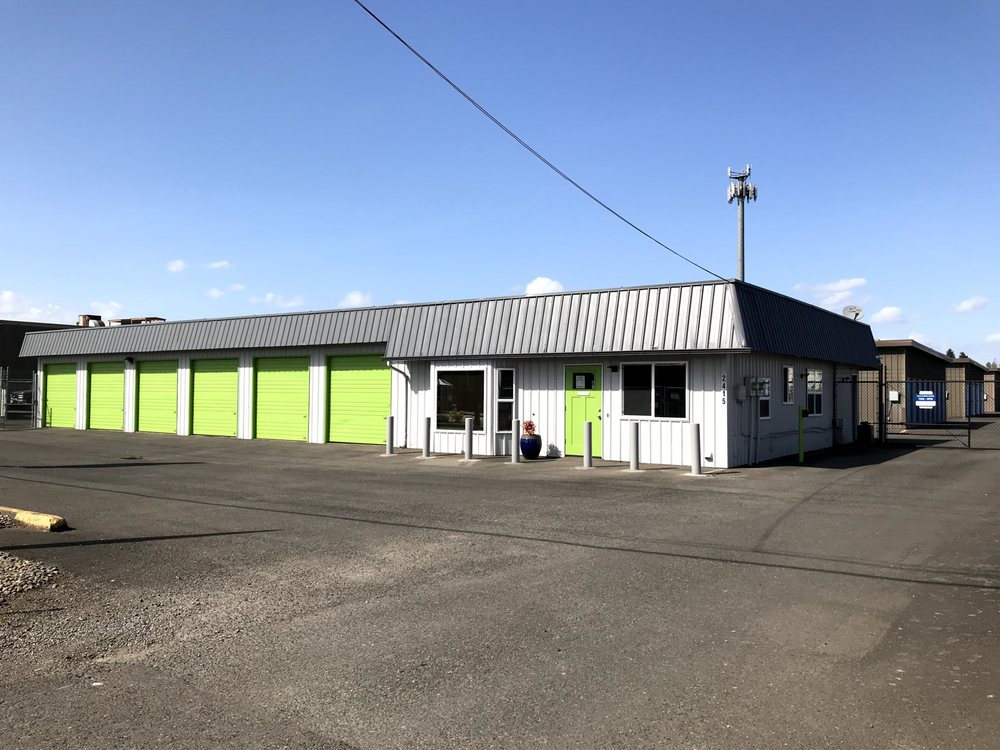 HYACINTH STREET STORAGE Updated October 2024 2415 Hyacinth St NE