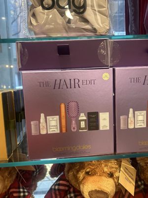 Bloomingdale's by null