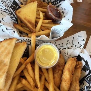Slim Chickens - 2 chick's plates with honey mustard and honey BBQ - Chicken Wings Near Me - Tyler, Texas