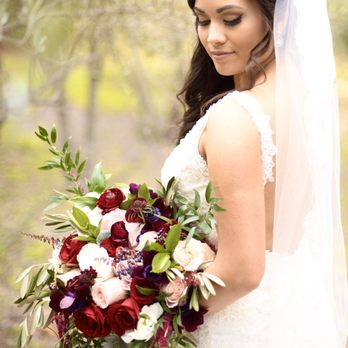 Brandi Nicole Floral Designer - Floral Designers Near Me - Temecula, California Brandi Nicole Floral Designer - Floral Designers Near Me - Temecula, California