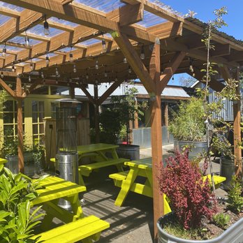 Mumbo Gumbo PDX - Some of the seating at the carts on Foster - Food Trucks Near Me - Portland, Oregon