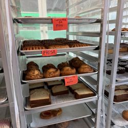 Panaderia La Jalisience - Pan Dulce