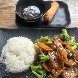 Beef and broccoli Spring roll Beef and broccoli Spring roll
