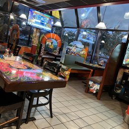 Restaurant decor