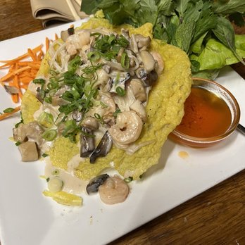 Star Noodle - Vietnamese Crepe - Asian Fusion Near Me - Lahaina, Hawaii Star Noodle - Vietnamese Crepe - Asian Fusion Near Me - Lahaina, Hawaii