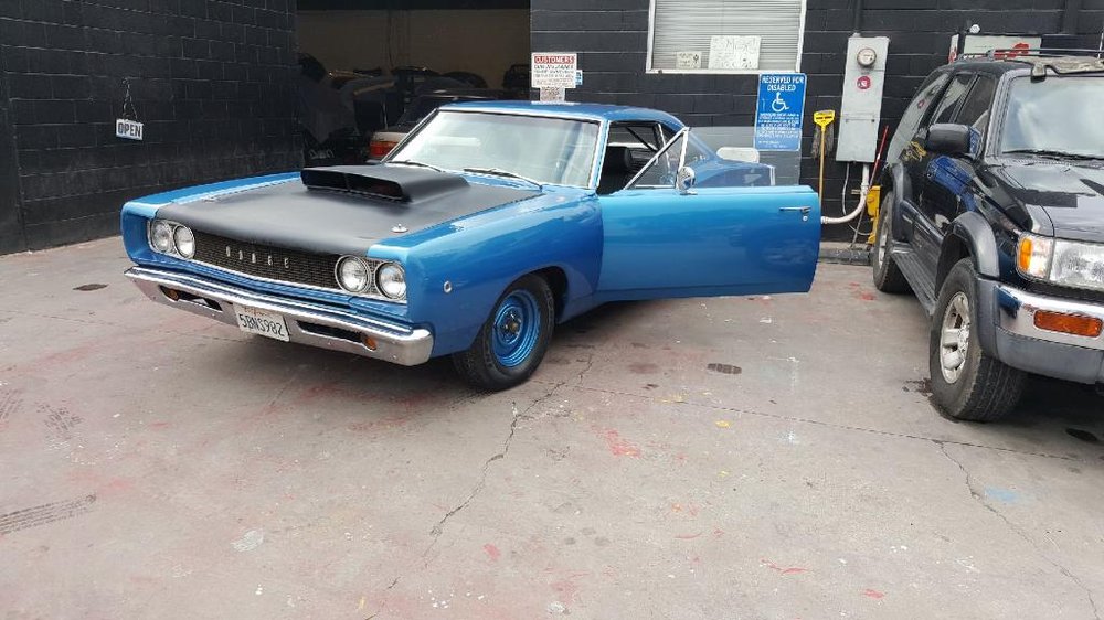 UNIQUE AUTO BODY Updated September 2024 1036 S Santa Fe Ave