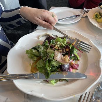 360 Restaurant - Canadian (New) Near Me - Toronto, Ontario