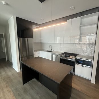 New Faces Cleaning - Kitchen post construction clean up - Home Cleaning Near Me New Faces Cleaning - Kitchen post construction clean up - Home Cleaning Near Me