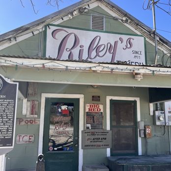 RILEY’S TAVERN - Updated December 2025 - 78 Photos & 53 Reviews - 8894 ...