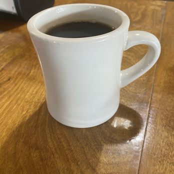 6th Street Diner - Cup of Coffee - Diners Near Me - Wood River, Illinois