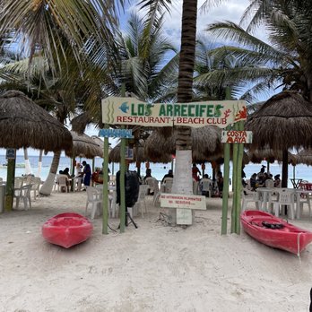 Los Arrecifes - Beach side dining - Seafood Near Me - Mahahual, ROO