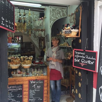 Al Cartuchito - Wine Bars Near Me - Seville, SE Al Cartuchito - Wine Bars Near Me - Seville, SE