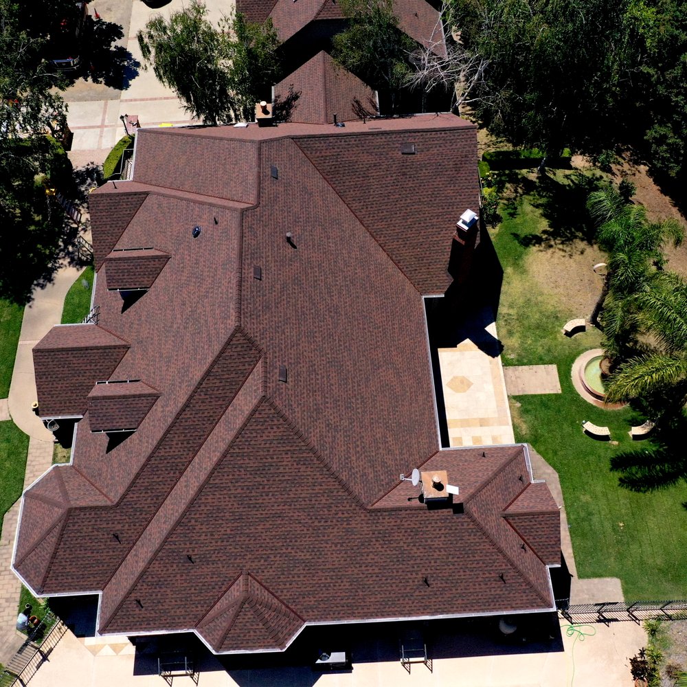 Slide of Davis Roofing Group