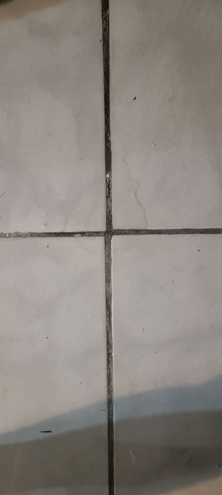 Slide of We Can Roofing