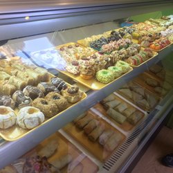 Paris Snack Coffee - Sweet and savory delights