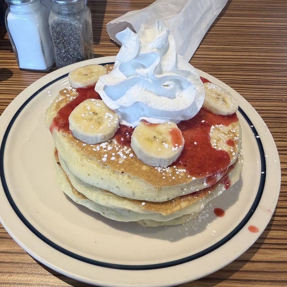 IHOP - Strawberry Banana Pancakes - Breakfast & Brunch Near Me - Elizabeth, New Jersey IHOP - Strawberry Banana Pancakes - Breakfast & Brunch Near Me - Elizabeth, New Jersey