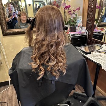 Salon Le Shey - Hair Salons Near Me - Laguna Hills, California