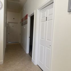 Lan Lan Spa - Hallway