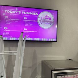 Yummy Custom Cakes & Deserts - Menu